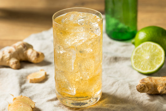 ginger beer with ice and lime